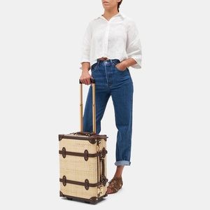 Steamline Carry-on Luggage - The Explorer Collection